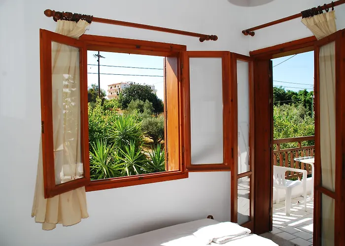 Sirocco Apartments Hersonissos 