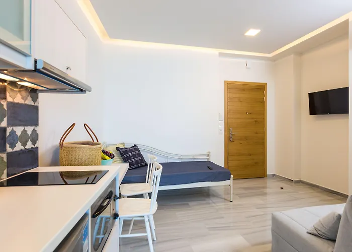Meltemi Coast Suites Rethymno 
