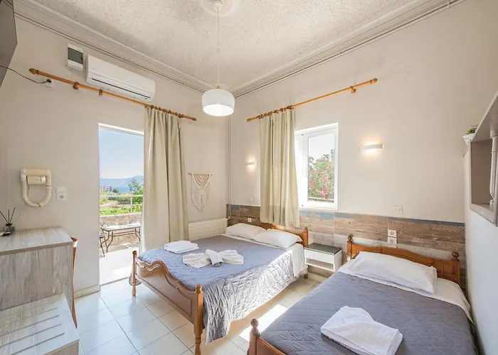 Bikakis Family Apartments Kíssamos