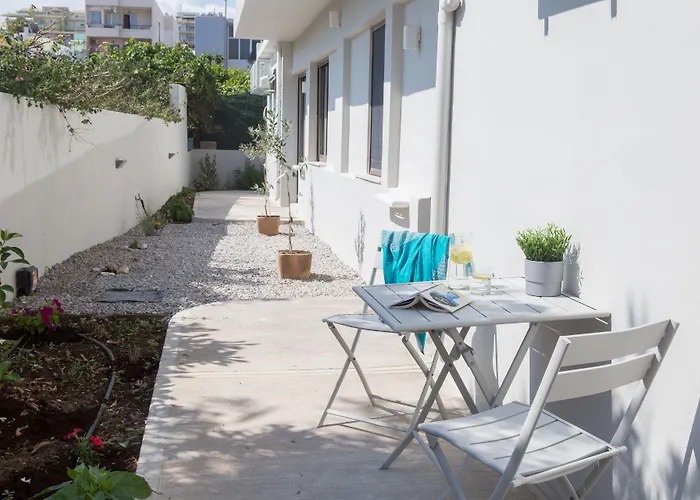 Calmare Suites Rethymno
