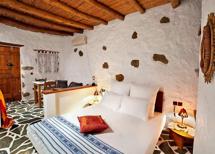 Natura Cottages Makrýgialos