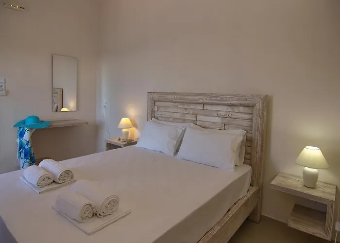 Haustierfreundliches Lygaria Studios Agia Pelagia 