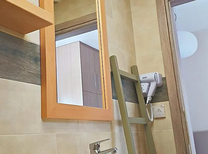 Minimalistic Studio Apartments Iraklio
