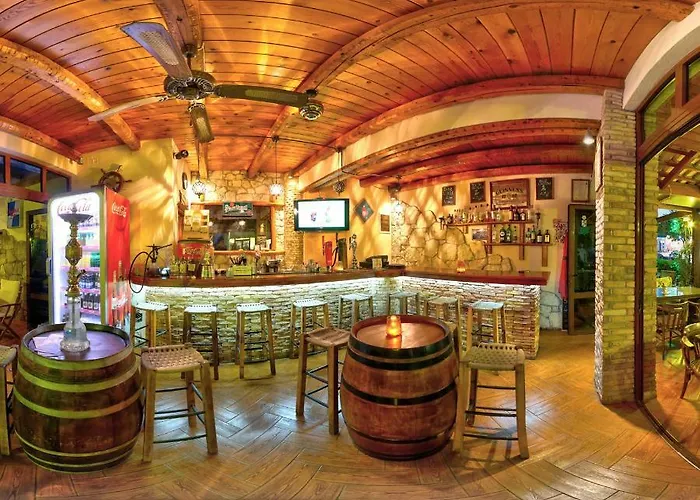 The Draught House Pub-Inn Malia