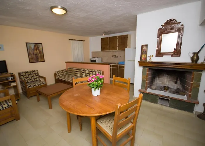 Gialos Studios & Apartments Ierápetra